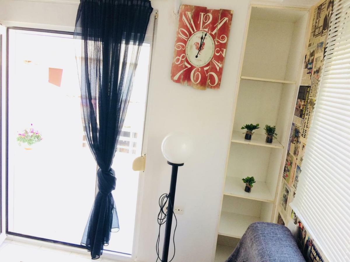 Korona Βeach Αpartments Daire Resmo Dış mekan fotoğraf
