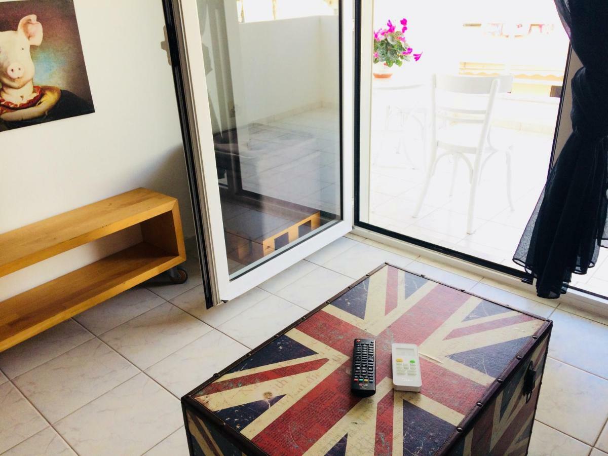 Korona Βeach Αpartments Daire Resmo Dış mekan fotoğraf