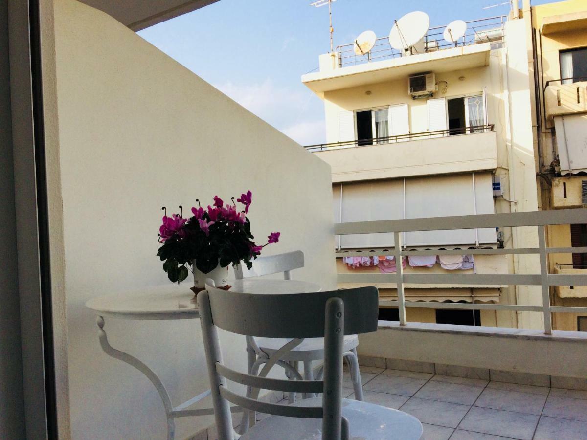 Korona Βeach Αpartments Daire Resmo Dış mekan fotoğraf