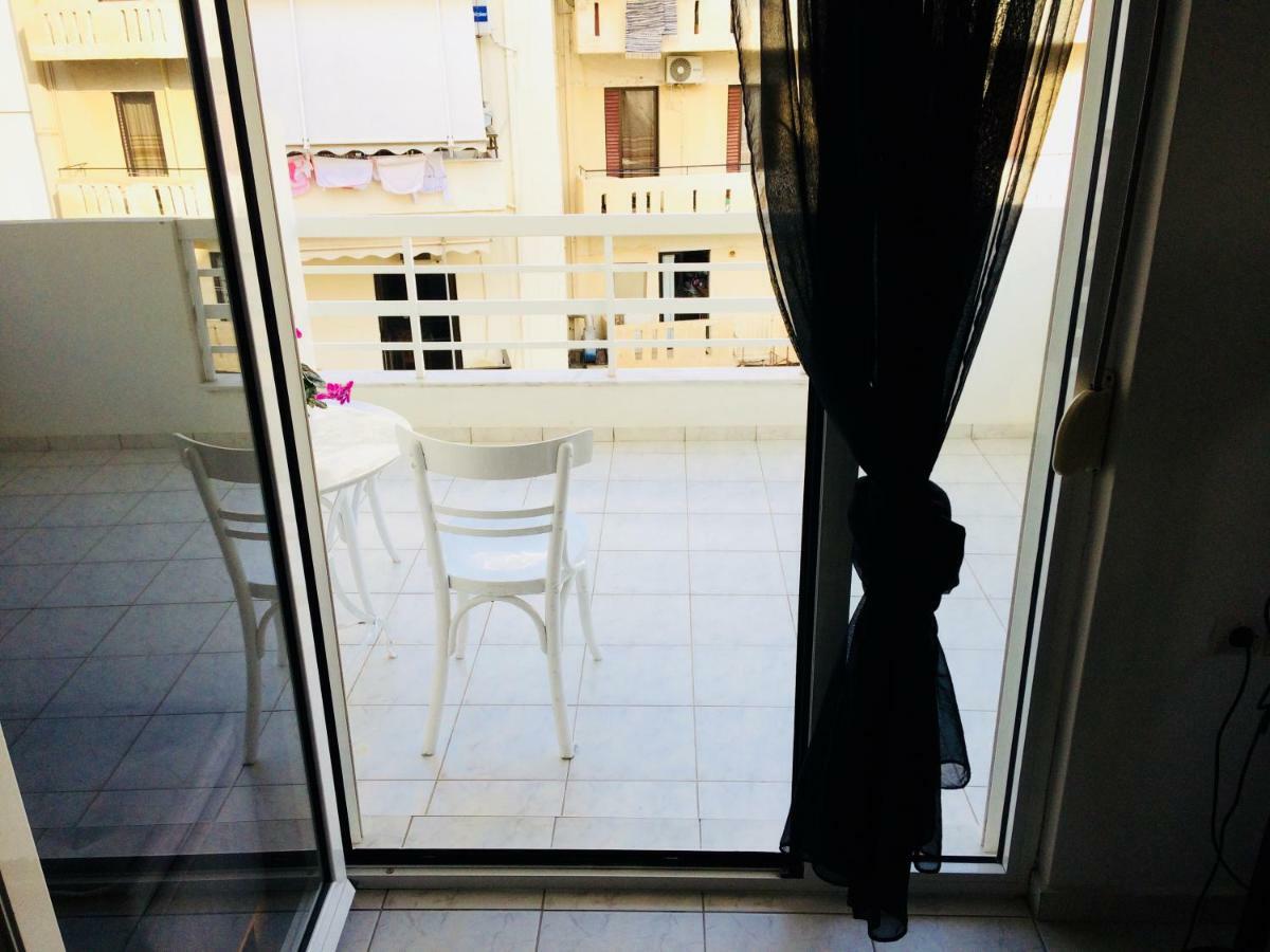 Korona Βeach Αpartments Daire Resmo Dış mekan fotoğraf